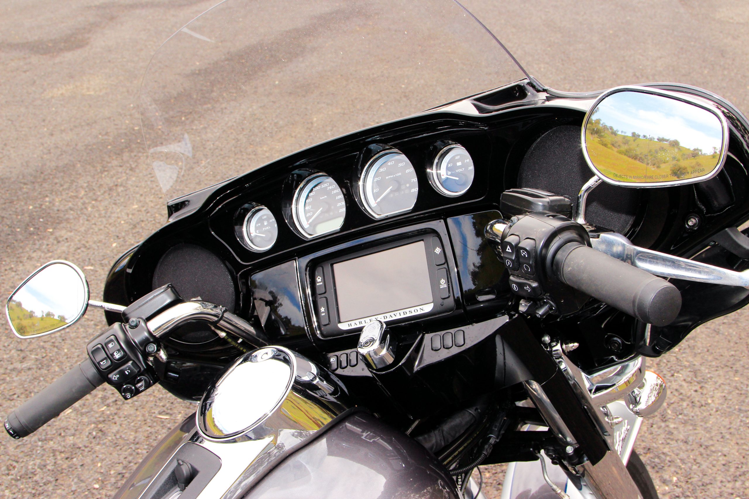 "10 Must-Have Accessories for Every Motorcycle Enthusiast"